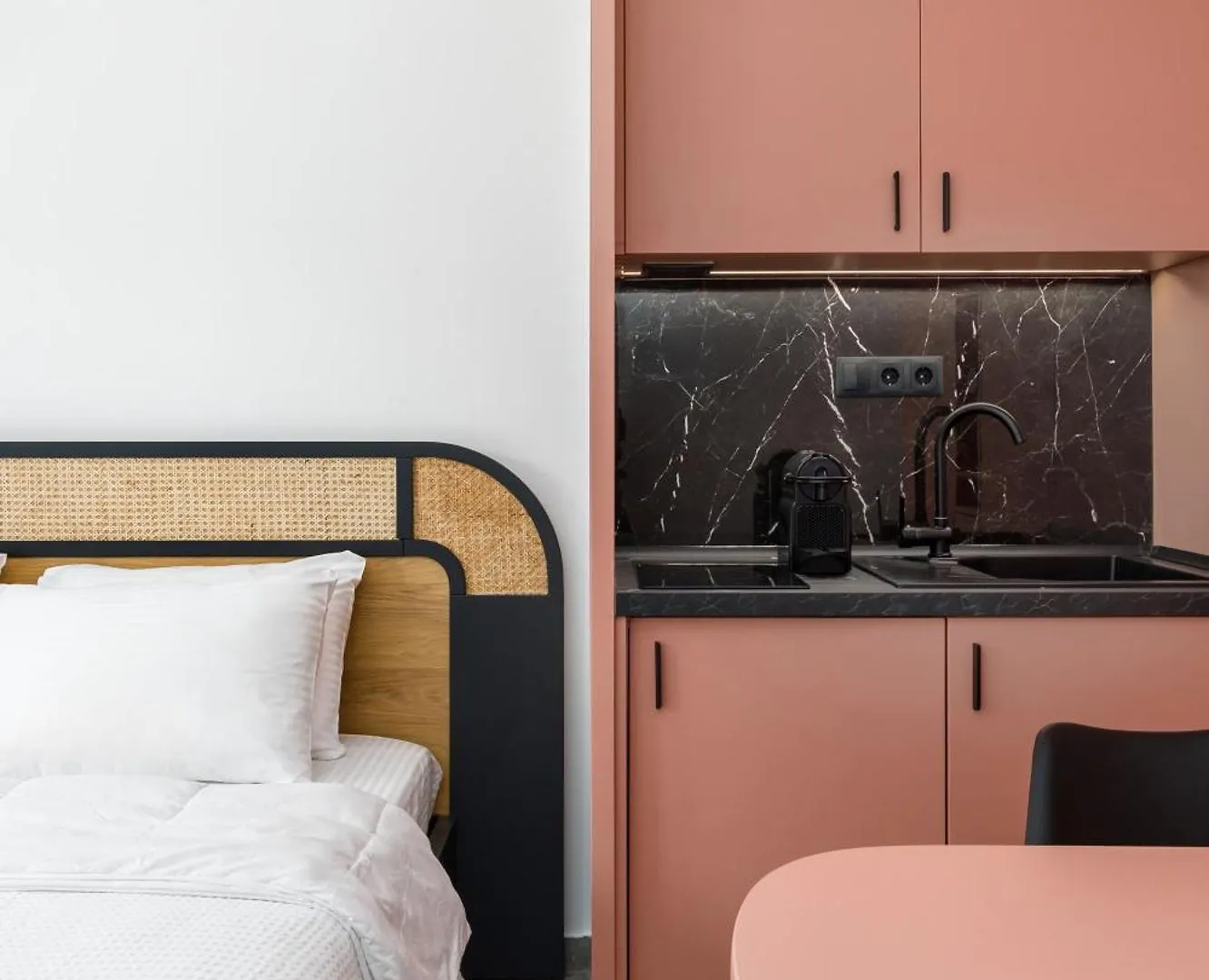 Lorian Suite By Alchemia Parking Tessalónica